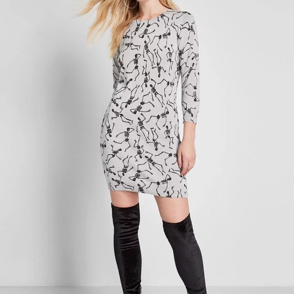 Modcloth Dresses & Skirts - Modcloth Knit the Mark Skeleton Sweater Dress S